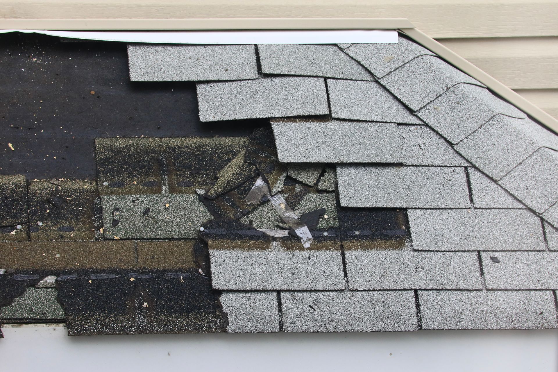 Roof Repairs - East Canton, OH - Northeast Roof & Chimney Repair
