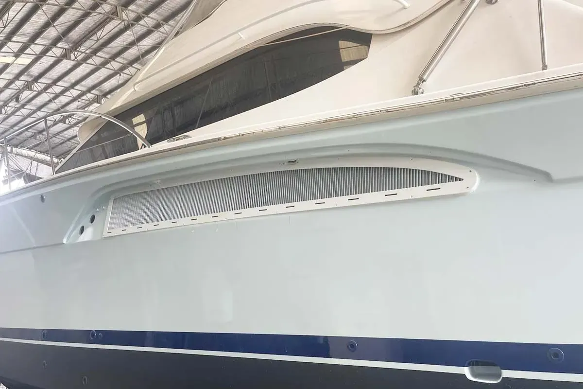 Another view of the MAFI grille installed prior to the decor piece being added back in.