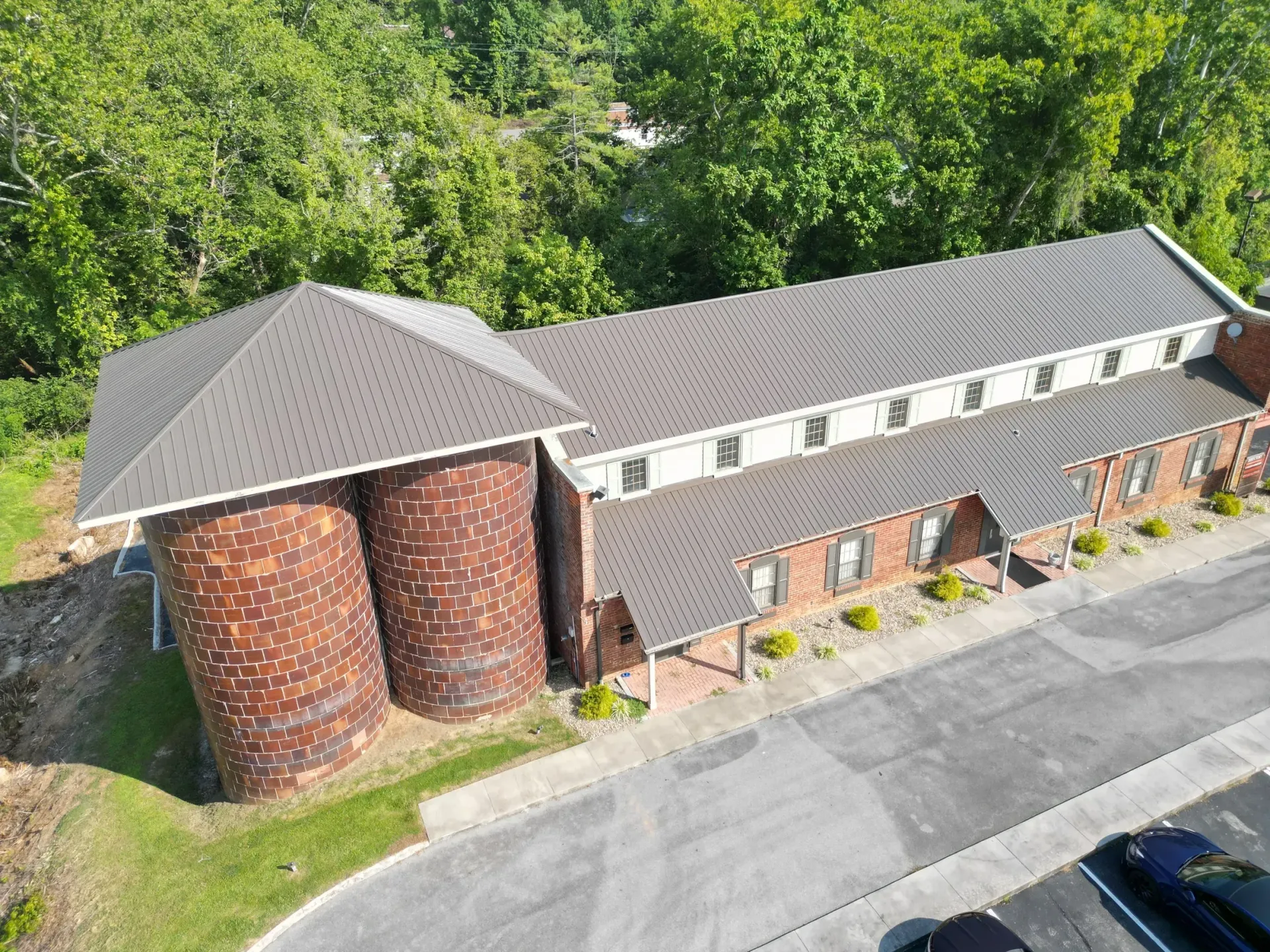 old town roofing contractor