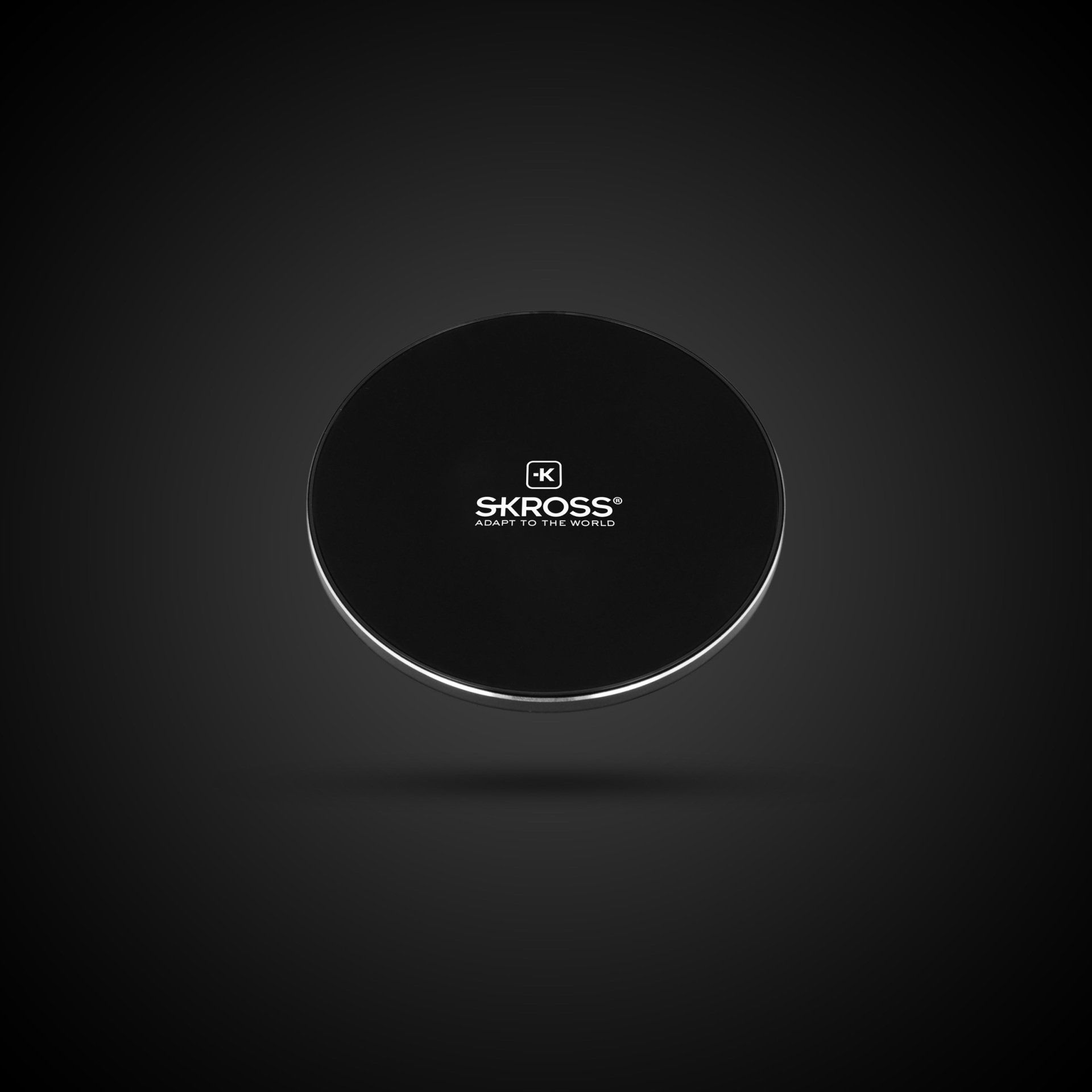 Skross Wireless Charger SKR-0225 In Use