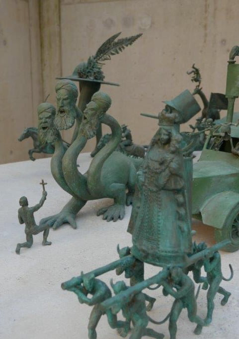 De opmars van de waanzin Tom Frantzen