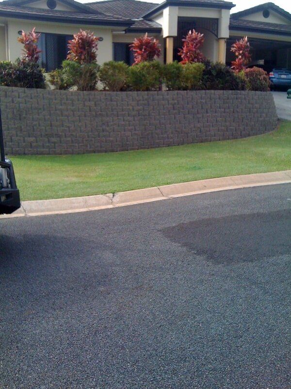 Concrete Pathway — Landscaping and Paving Service in Trinity Beach, QLD