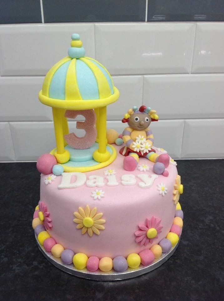 3rd birthday cake for Daisy