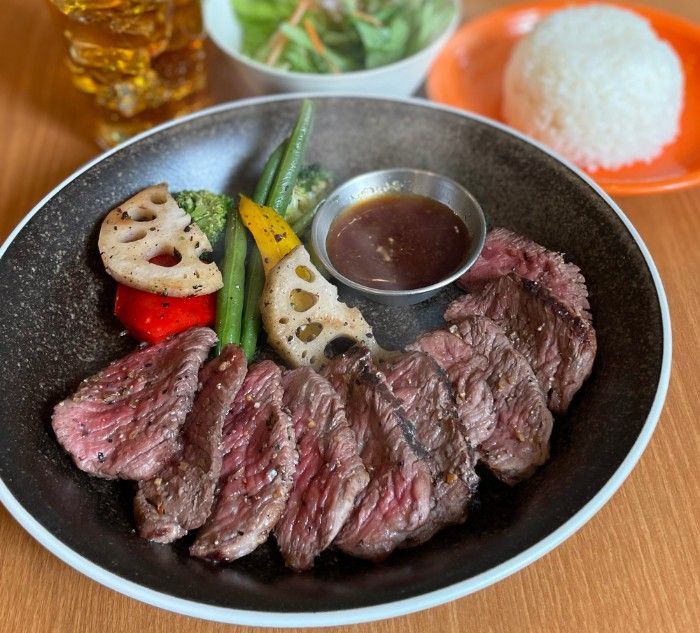 モントリオール・ステーキ・ランチ