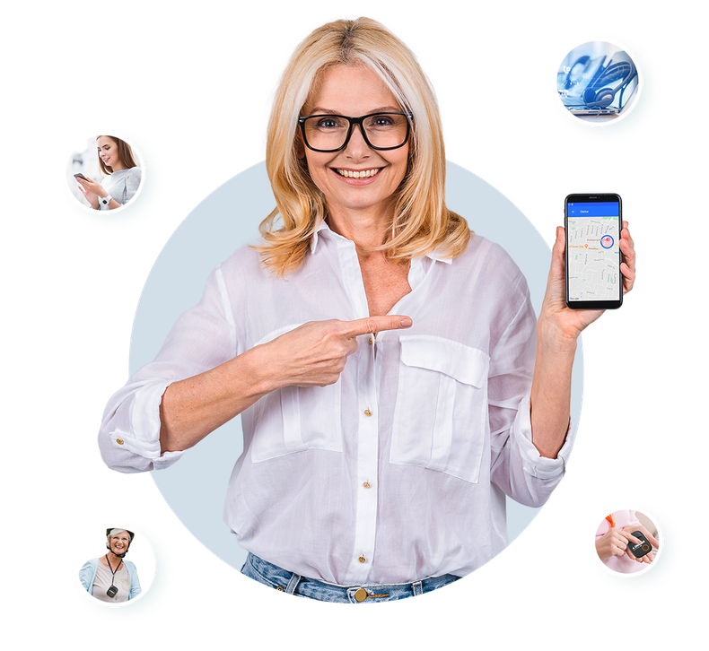 a blonde woman pointing to her smartphone