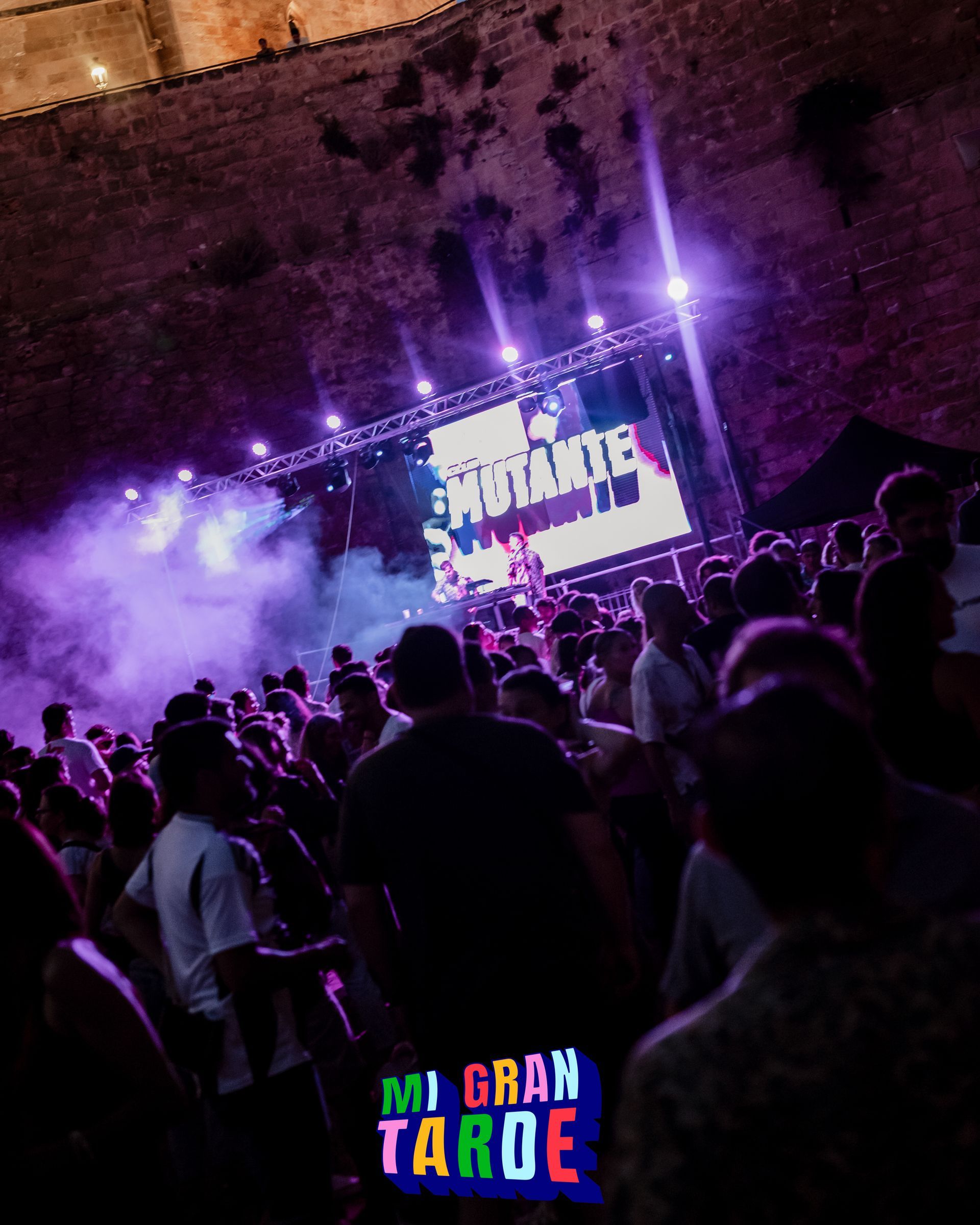 Una multitud de personas en un evento de Mi Gran Tahoe