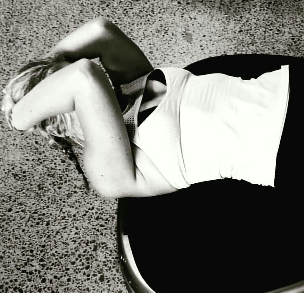 Sit Up Training At Power Plate Studio Noosa — Noosaville Fitness Studio in Noosaville, QLD