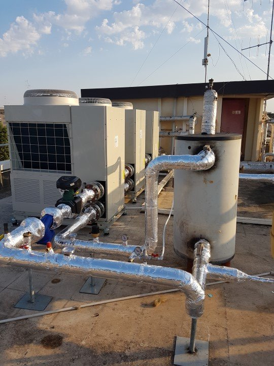 sostituzione pompe di calore per luogo pubblico