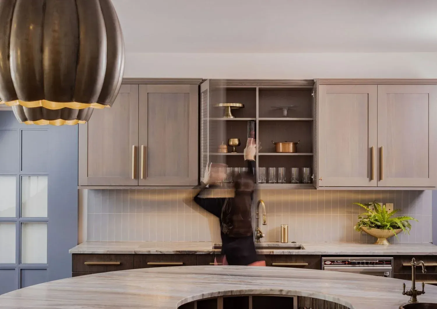 modern kitchen design greenville, kitchen design greenville, luxury kitchen design, euro kitchen design greenville, contemporary kitchen design greenville, custom cabinets greenville, modern cabinets greenville, leicht greenville, modern cabinets lake keowee, modern cabinets clemson, kitchen design lake keowee, kitchen design clemson, 