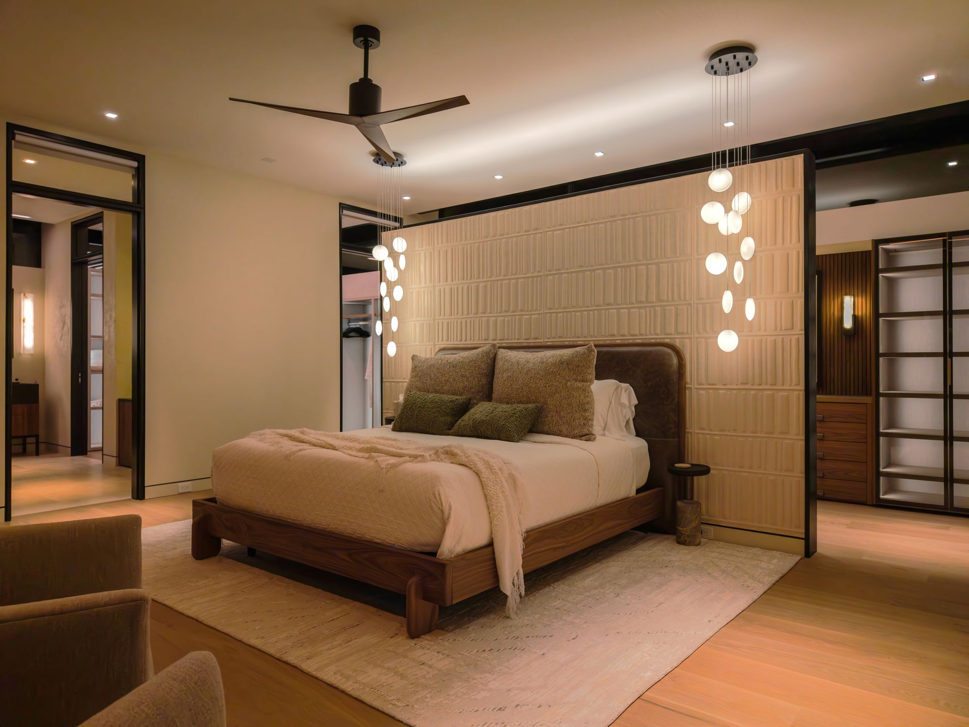 high end kitchen cabinets greenville, modern kitchen design charlotte, modern cabinets charlotte, high end kitchen design charlotte, modern kitchen showroom charlotte
