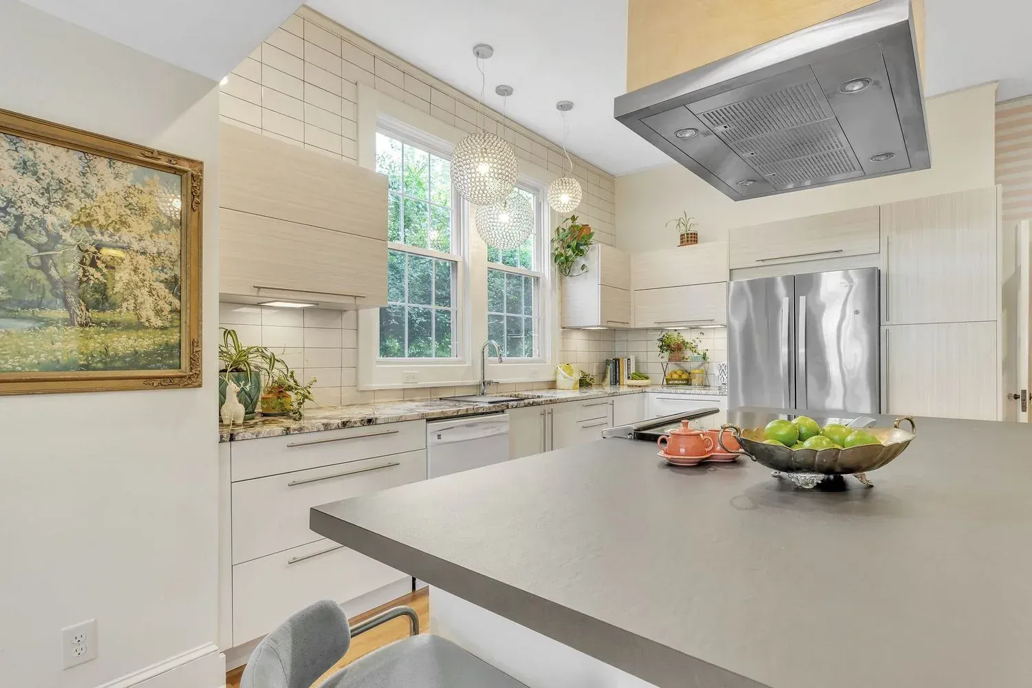 modern kitchen designer greenville