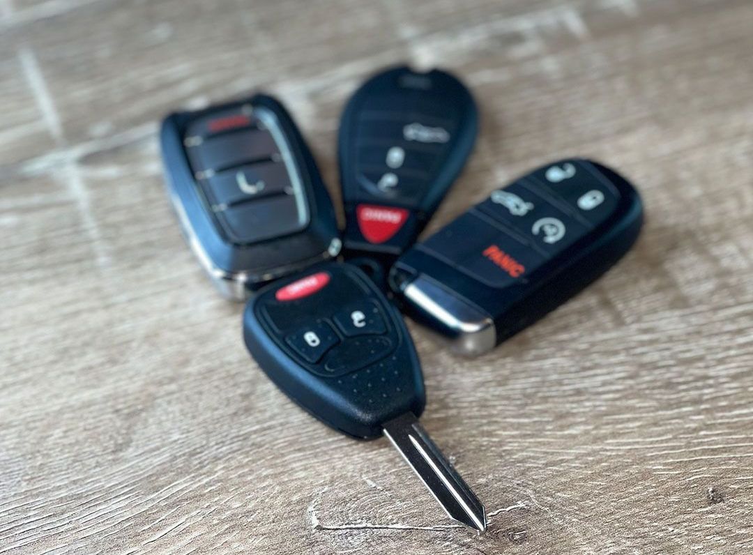 A selection of replacement keys and key fobs for 24/7 auto locksmith services near Lexington, Kentucky (KY)