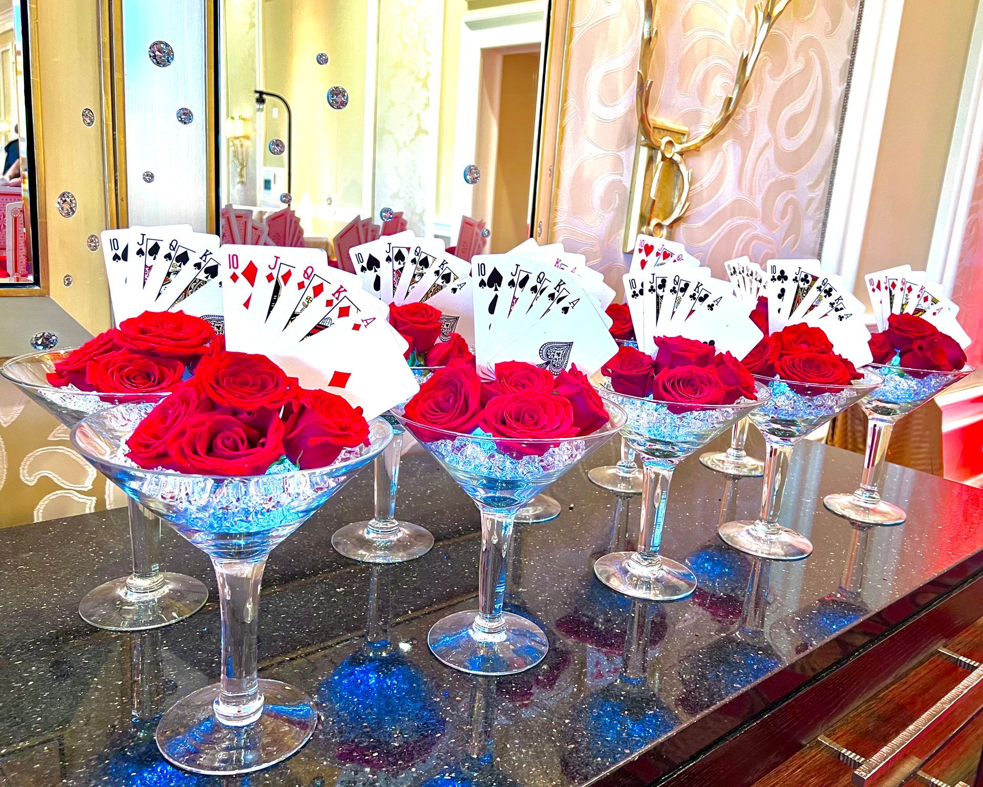 Las Vegas casino theme arrangement