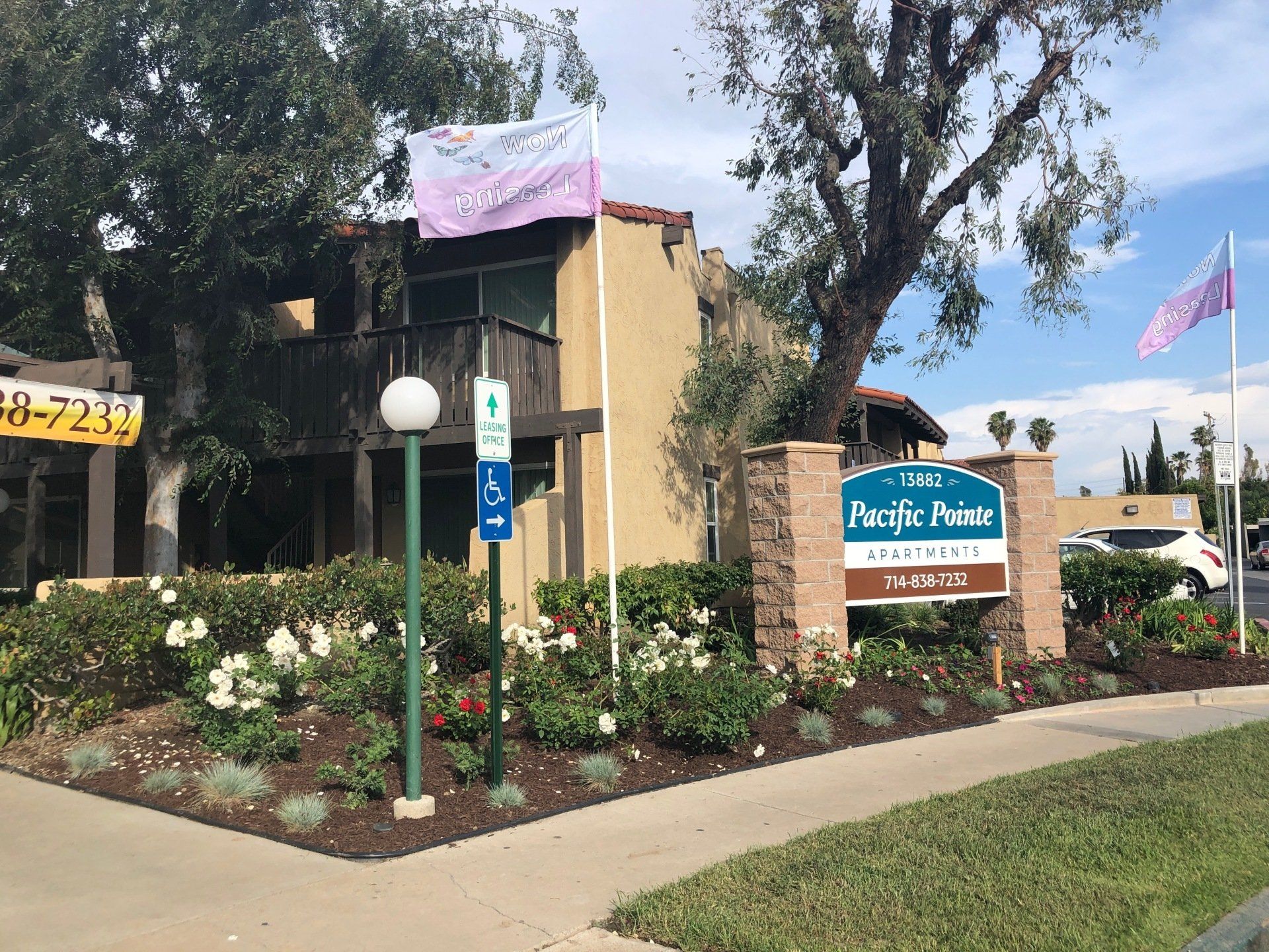 Exterior | Pacific Pointe Apartments