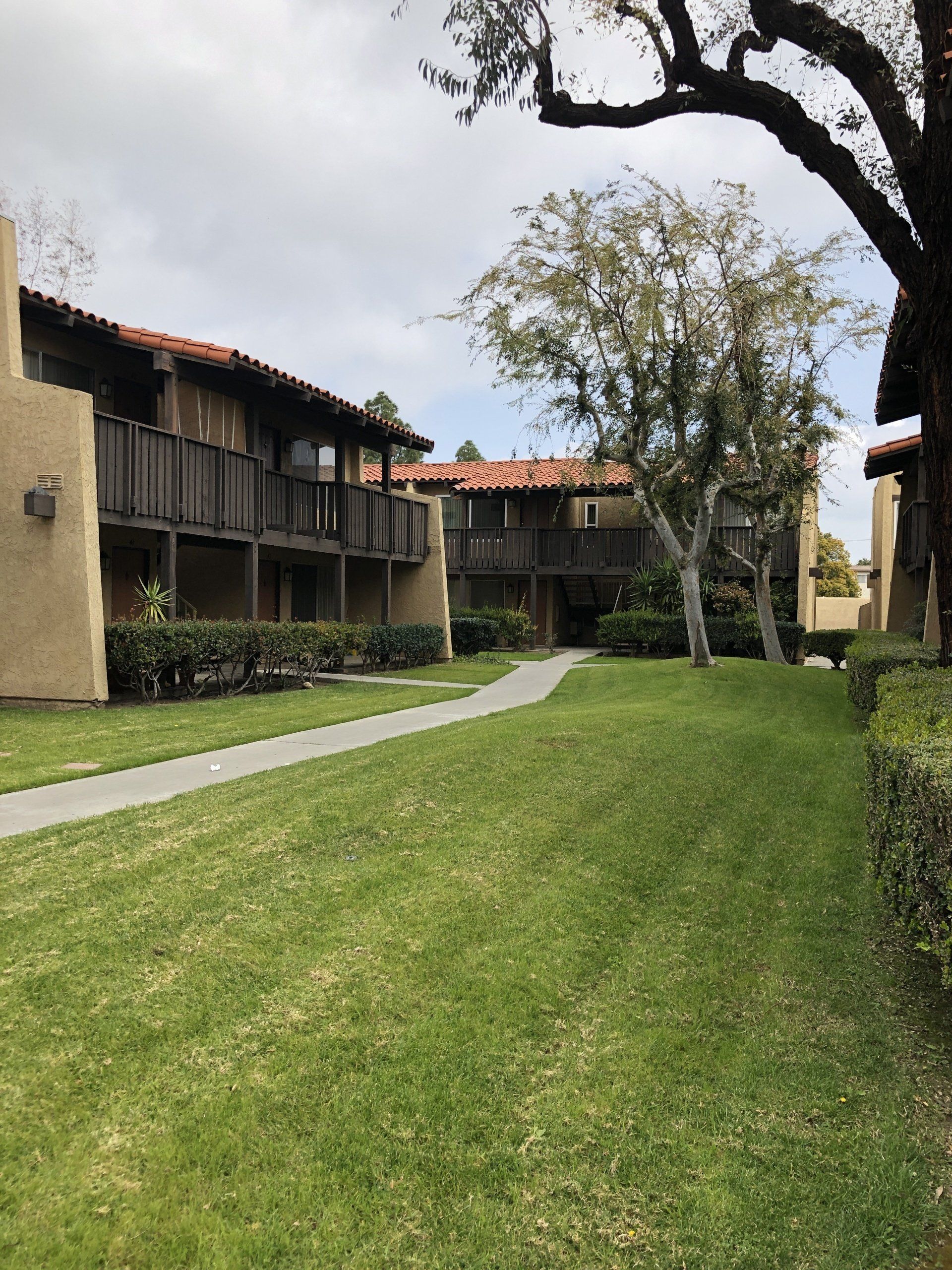 Exterior | Pacific Pointe Apartments