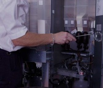 vending machine servicing