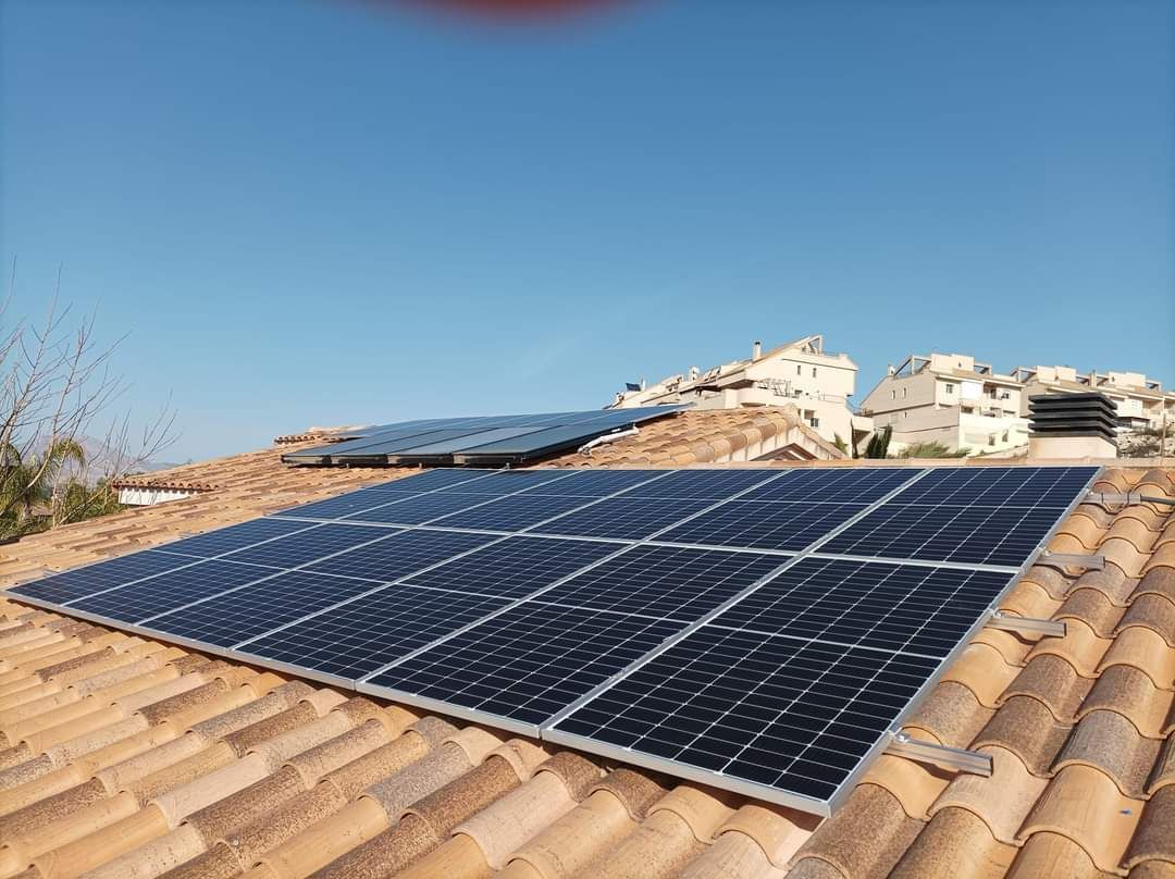 INSTALACIÓN+FOTOVOLTAICA