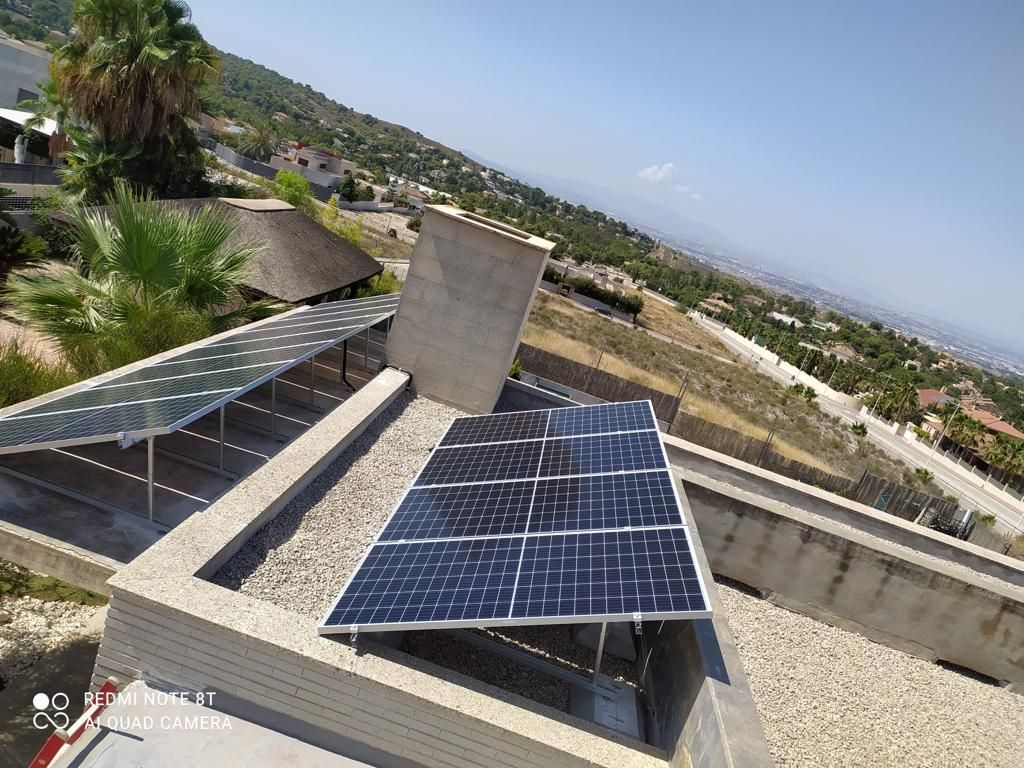 INSTALACIÓN+FOTOVOLTAICA