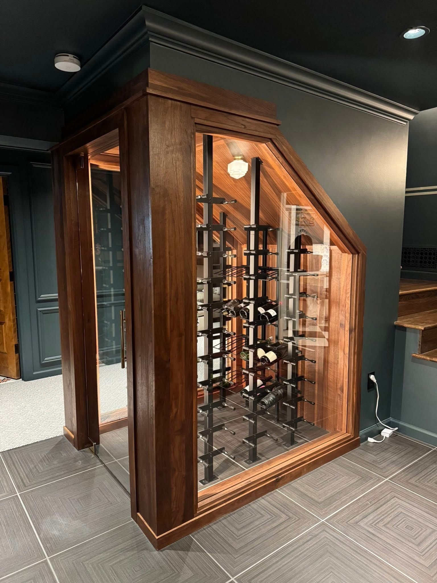 Wine Cellars | Frameless Glass Wine Displays