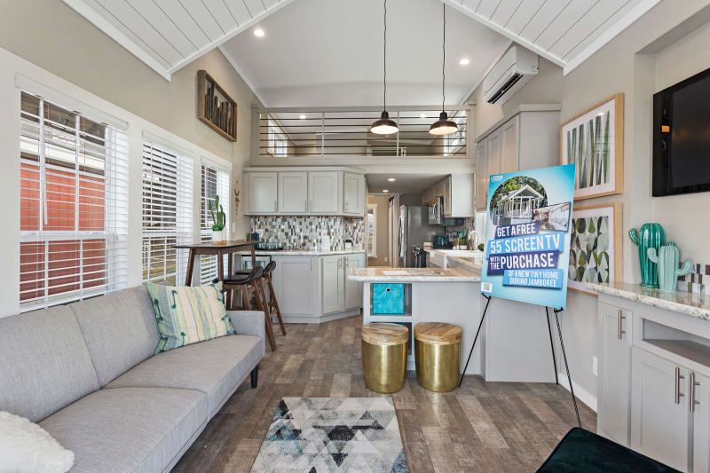 APH 528 Interior — Mansfield, TX — Factory Showcase Homes LLC