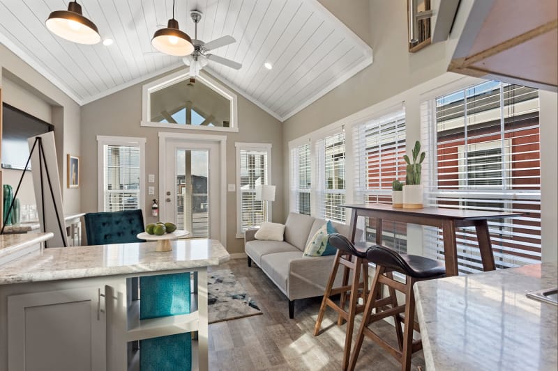 APH 528 White Interior — Mansfield, TX — Factory Showcase Homes LLC