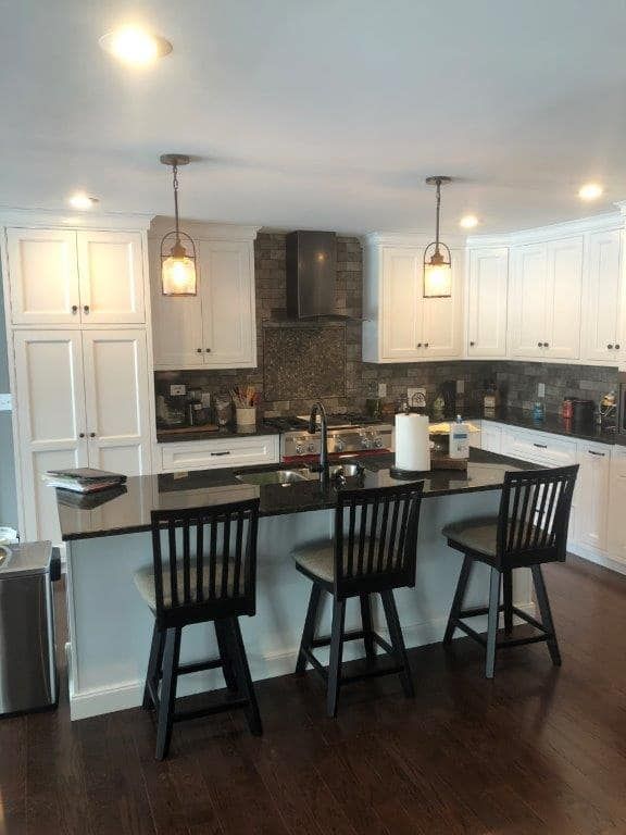 Countertop with Chairs | Chillicothe, OH | Bales Construction Co Inc