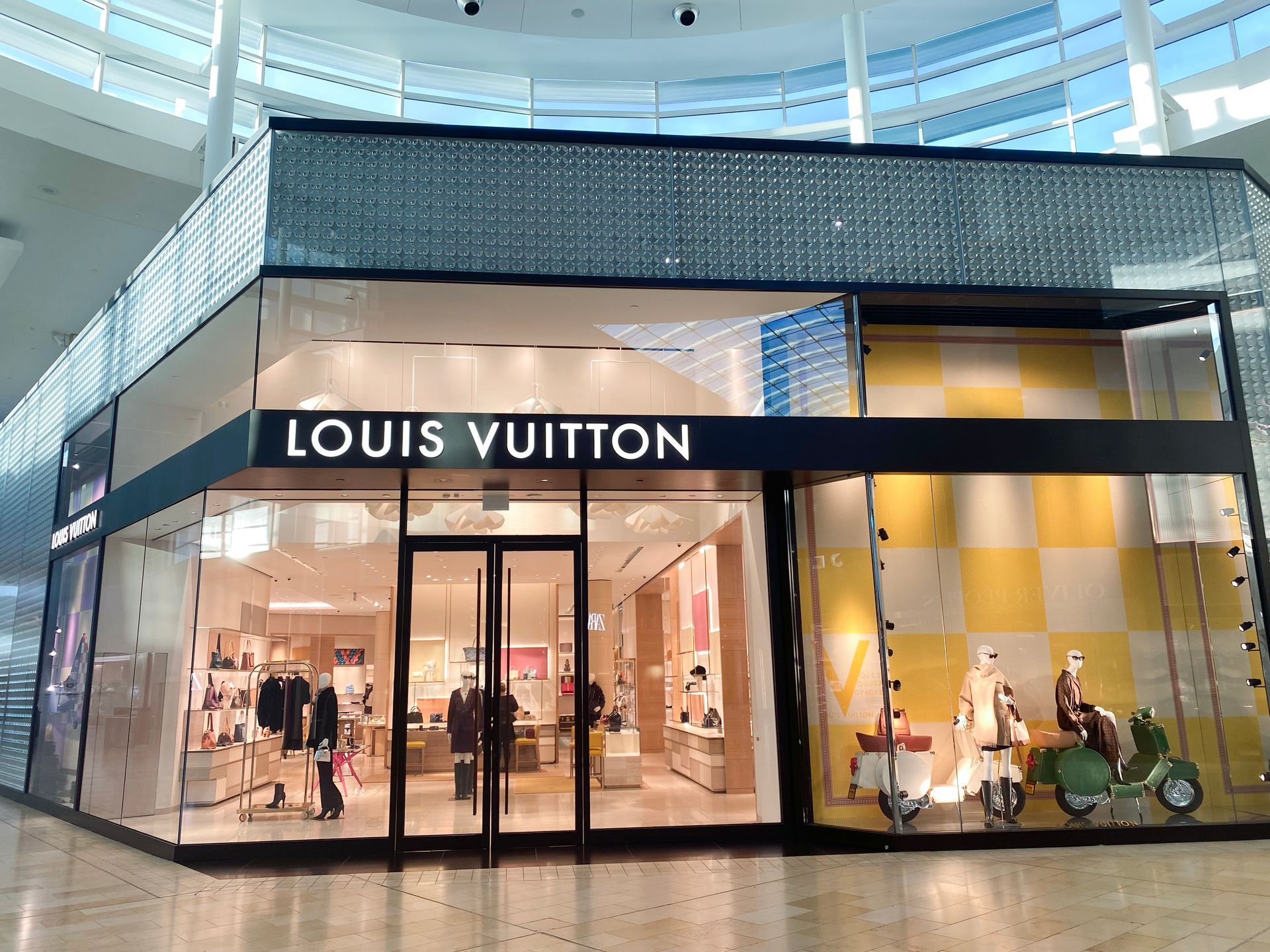 Luxury retail millwork installation Toronto