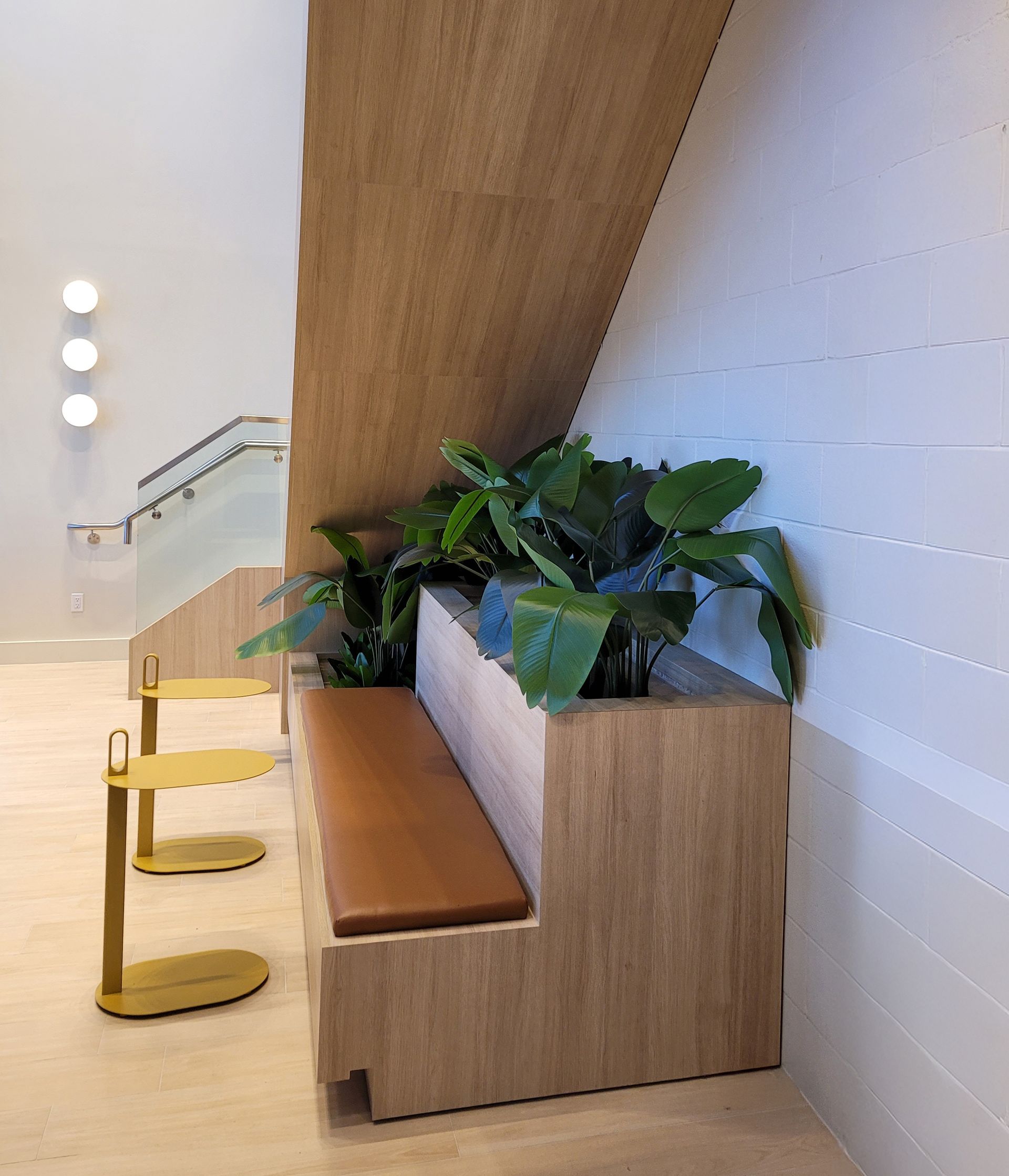 Einbau luxury home installation team