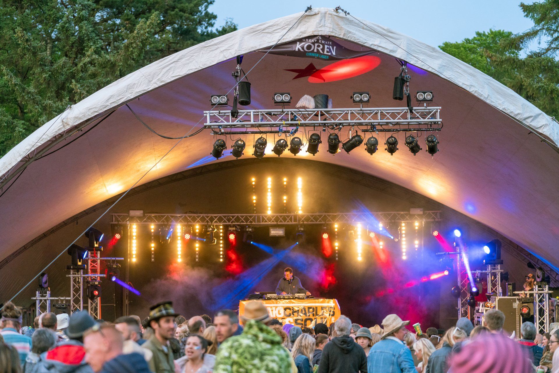 Craig Charles At The Great Estate Crowds 2019