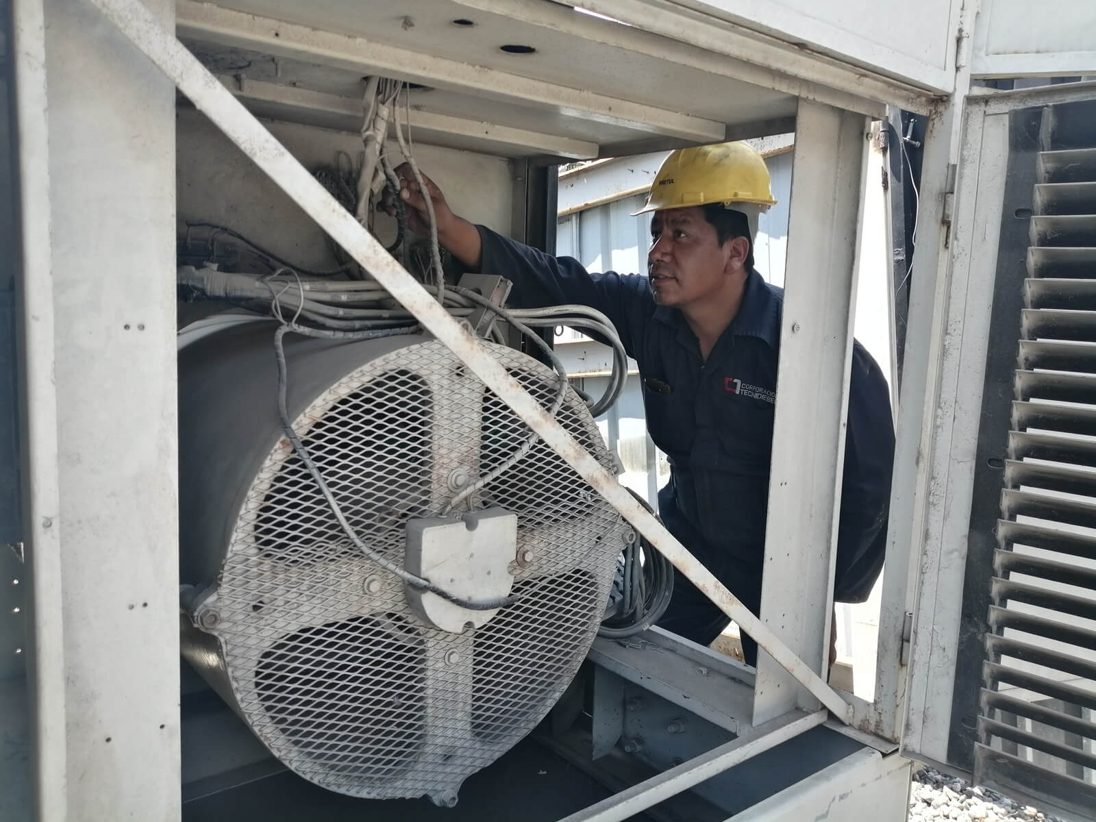 taller de generadores electricos