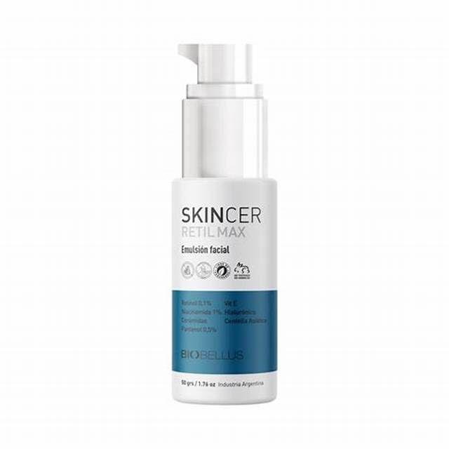 Una botella de emulsión facial Skincer Petil Max