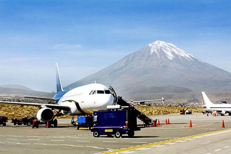 Transportes Terra Sumaq S.A.C, transporte desde el aeropuerto.