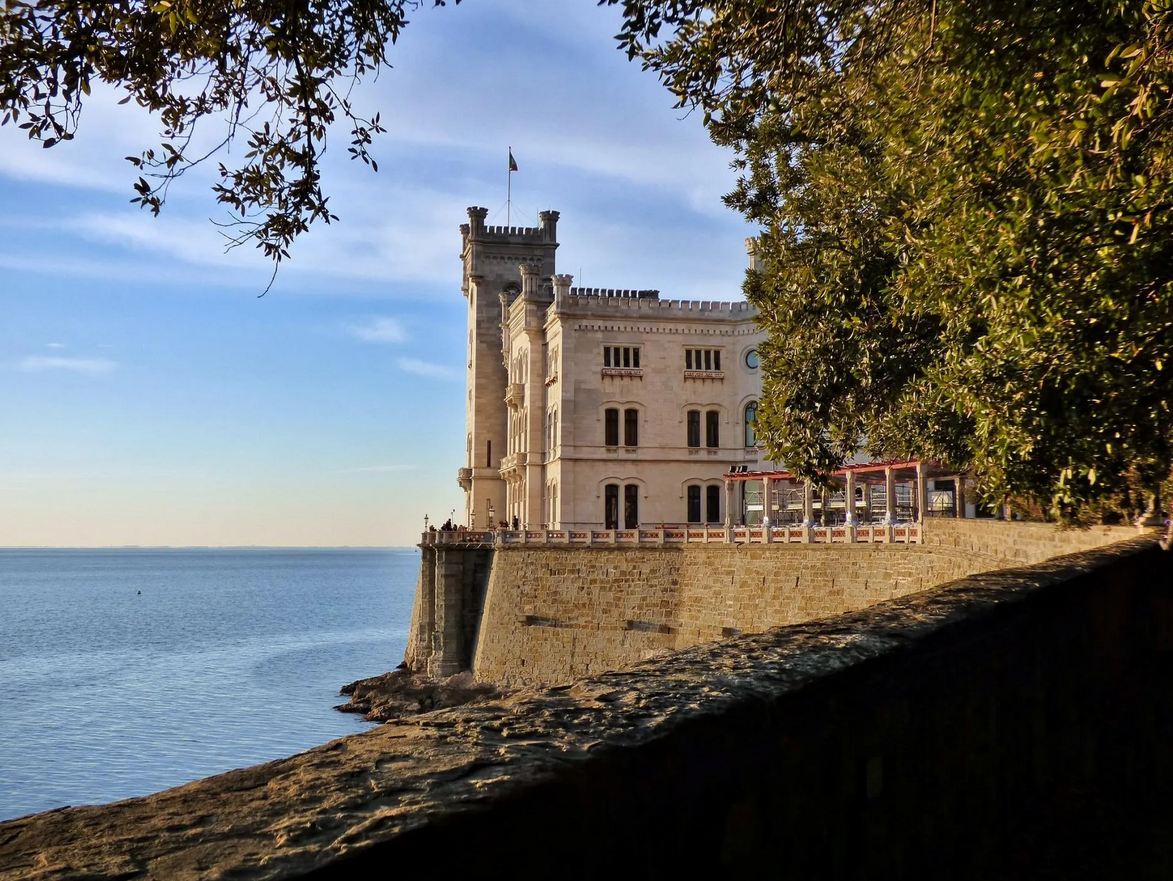Castello Miramare di Trieste
