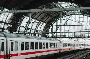 Treno in stazione Centrale Milano