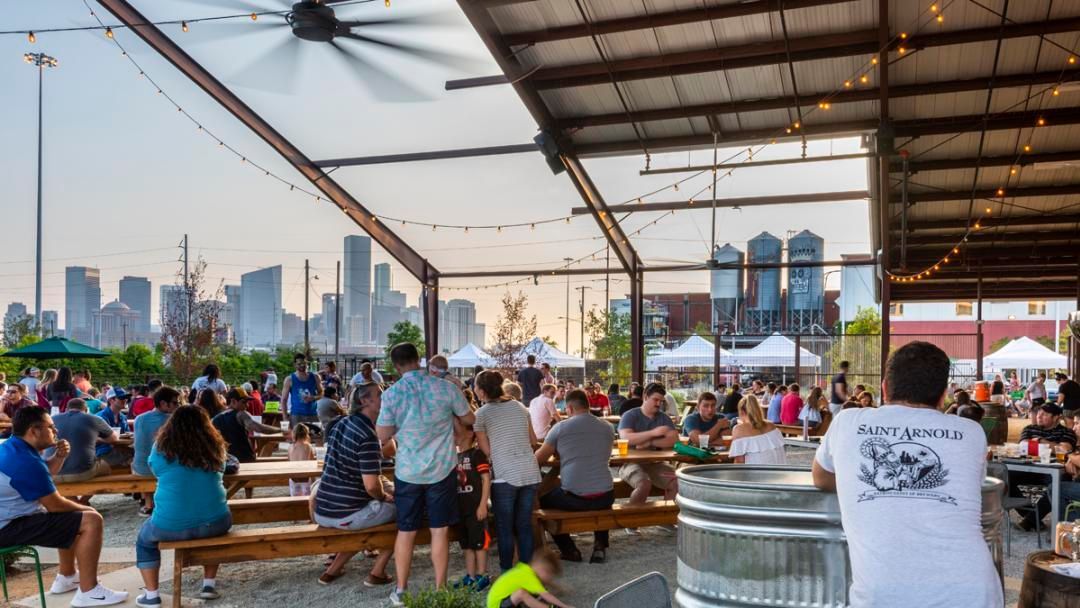 Bars in Houston's Warehouse District