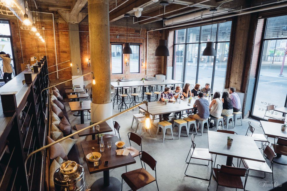 Dining in Houston's Warehouse District