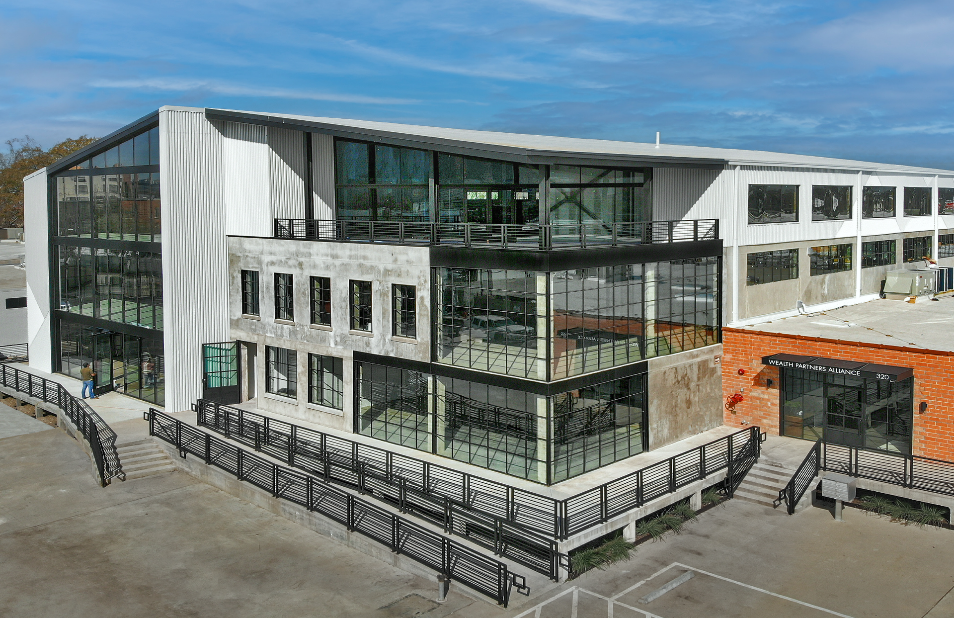Houston Loft Office Space for Lease – Center Street 