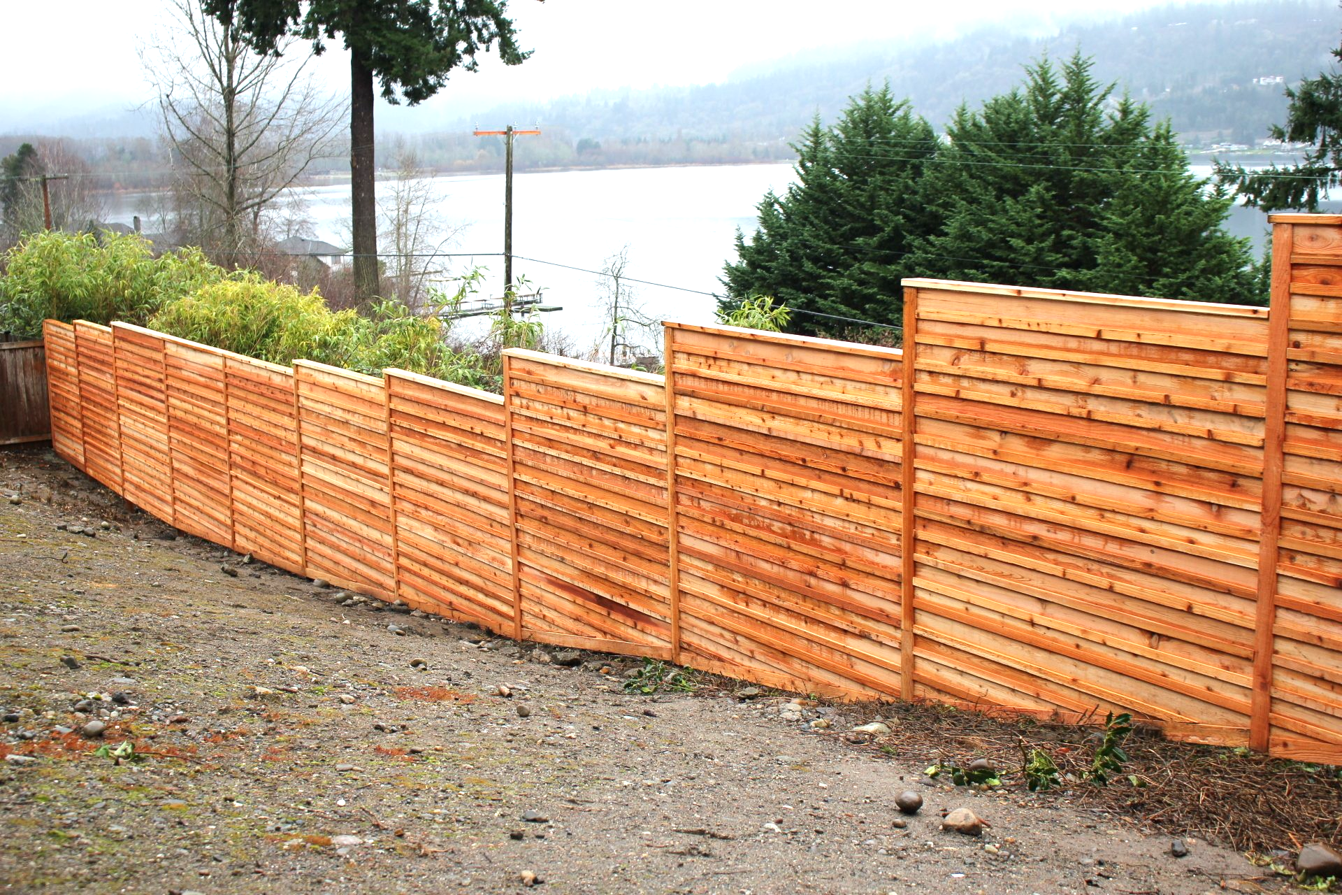 least expensive fence to purchase