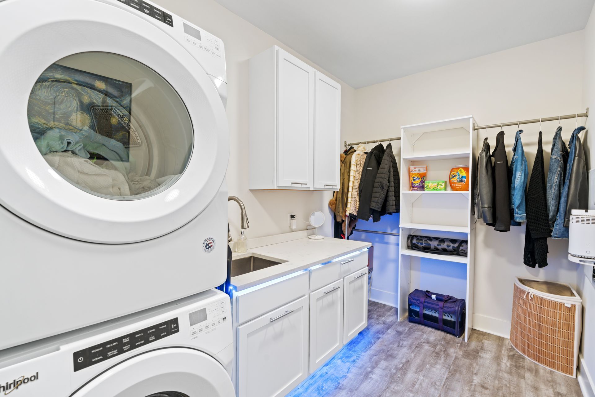laundry room/closet