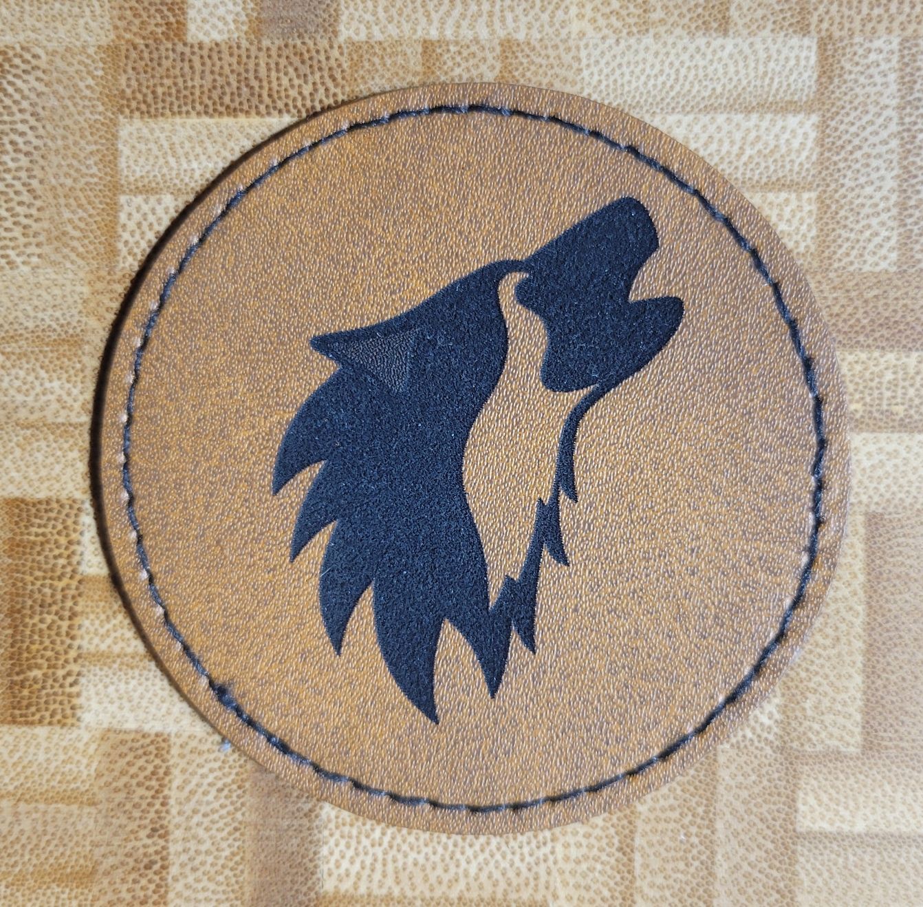 Wolf head Iron on patch (Brown)