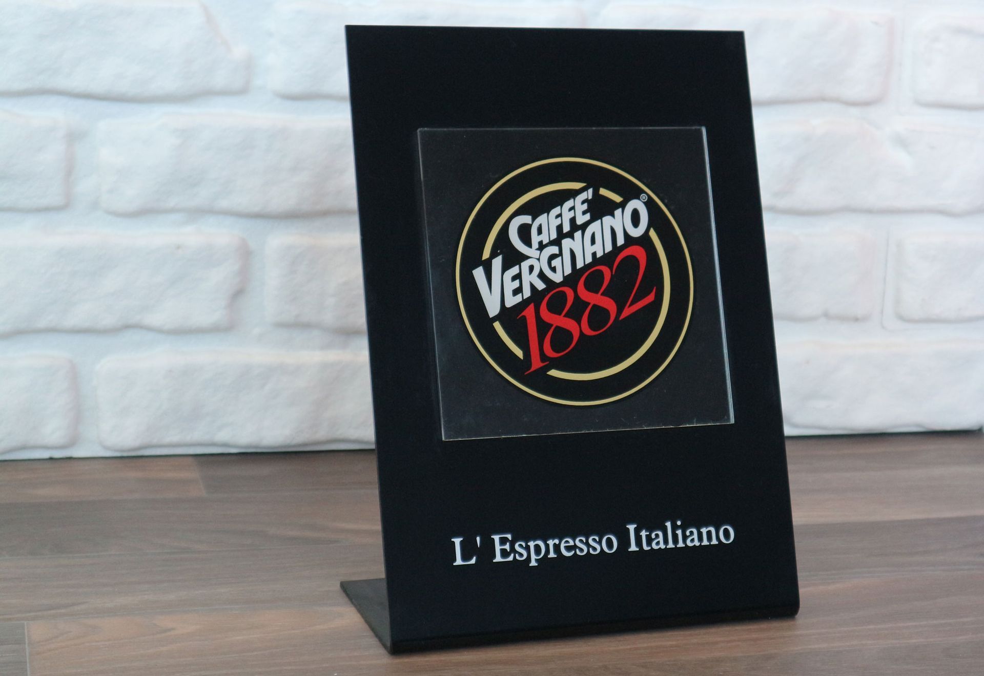 placca in plexiglass della Vergnano