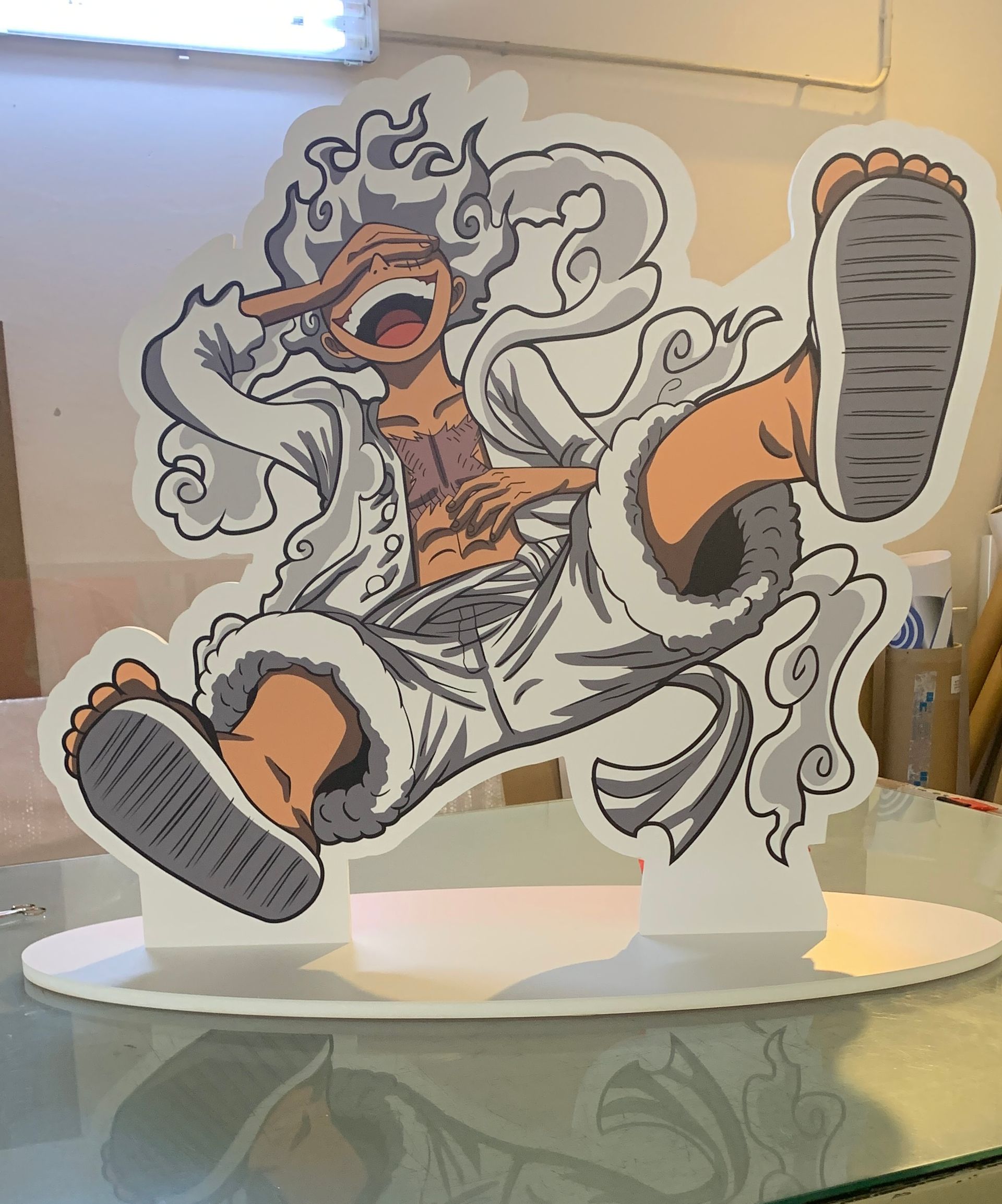 stampa grafica di un personaggio di un manga