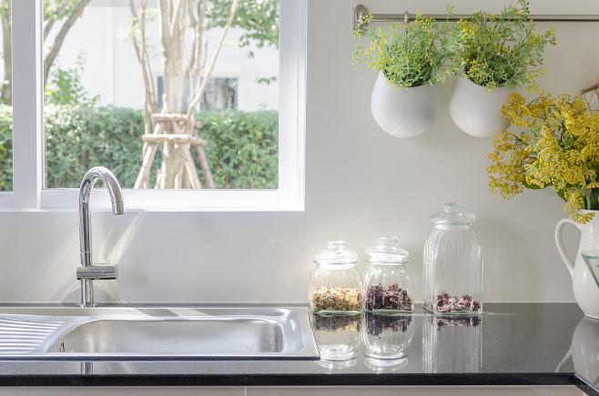 Modern Sink with Flower — Sacramento, CA — Bob's Glass