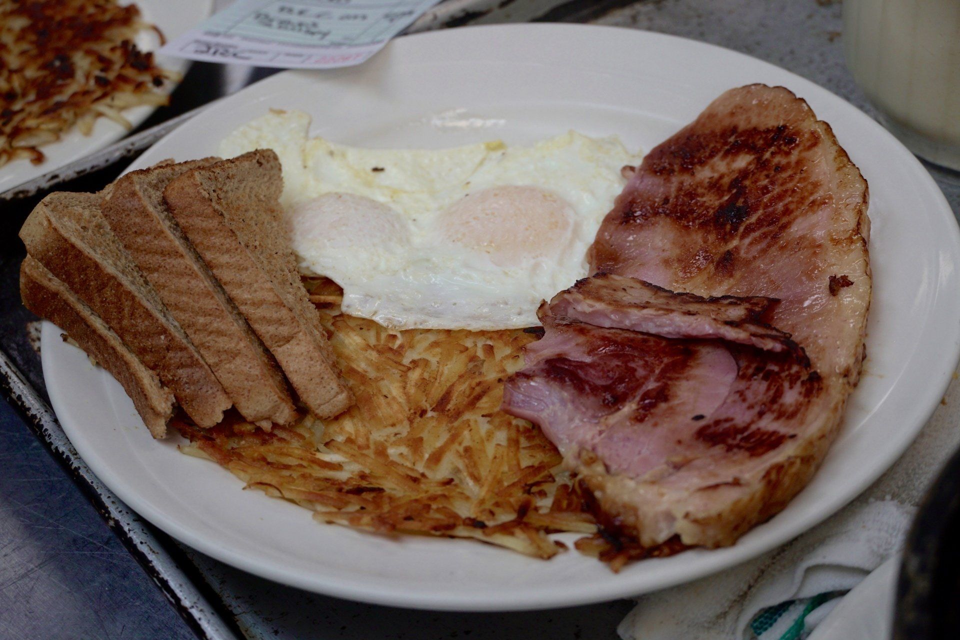 Little George's Restaurant Egg, Ham and Hashbrowns