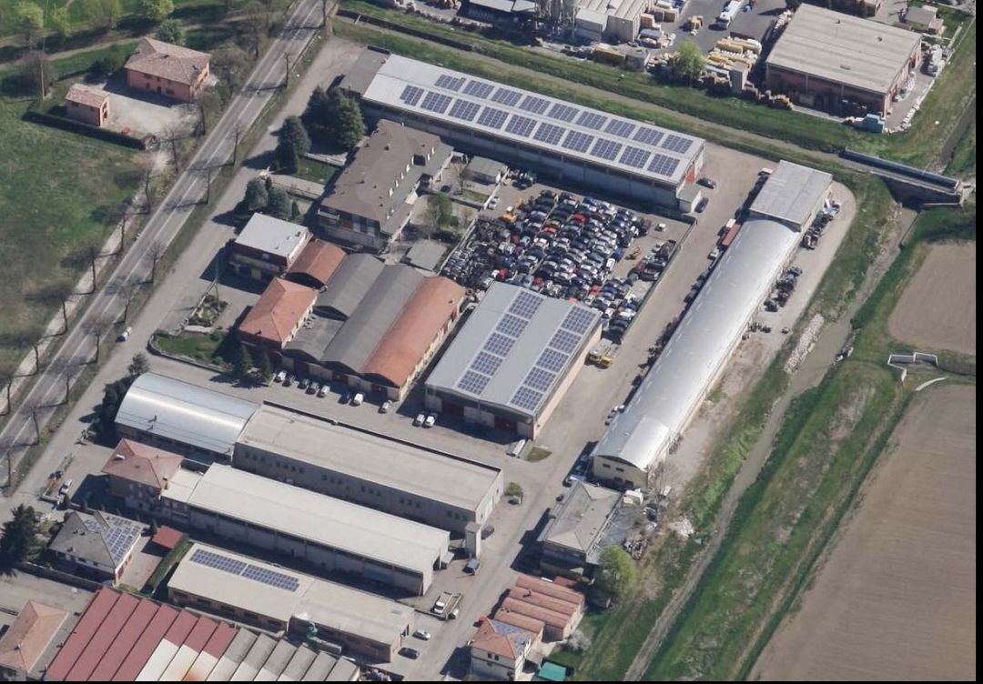 bird's eye view of warehouses