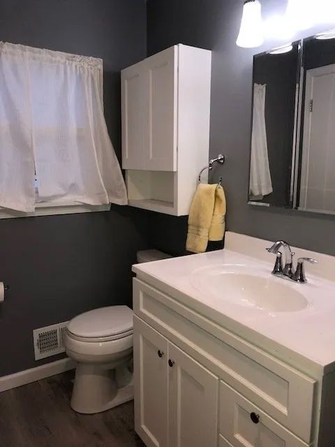 Minimal Bathroom Design — Rochester, NY — Mallo Home Improvements