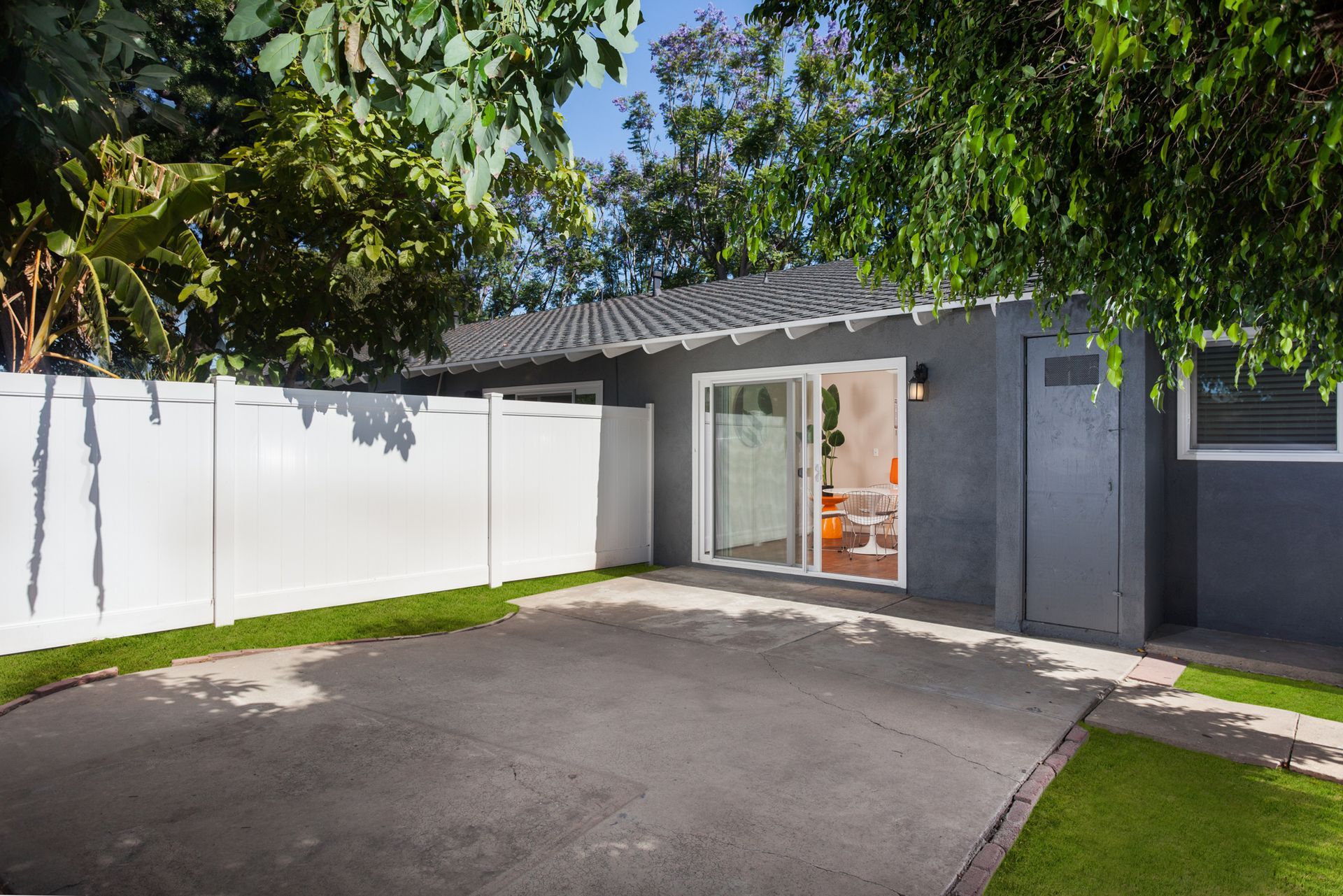 Washington Apartments photo gallery