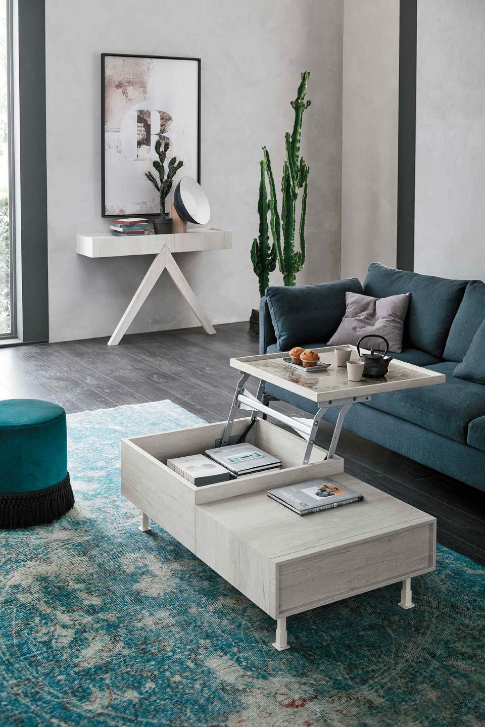 divano e mobile contenitore