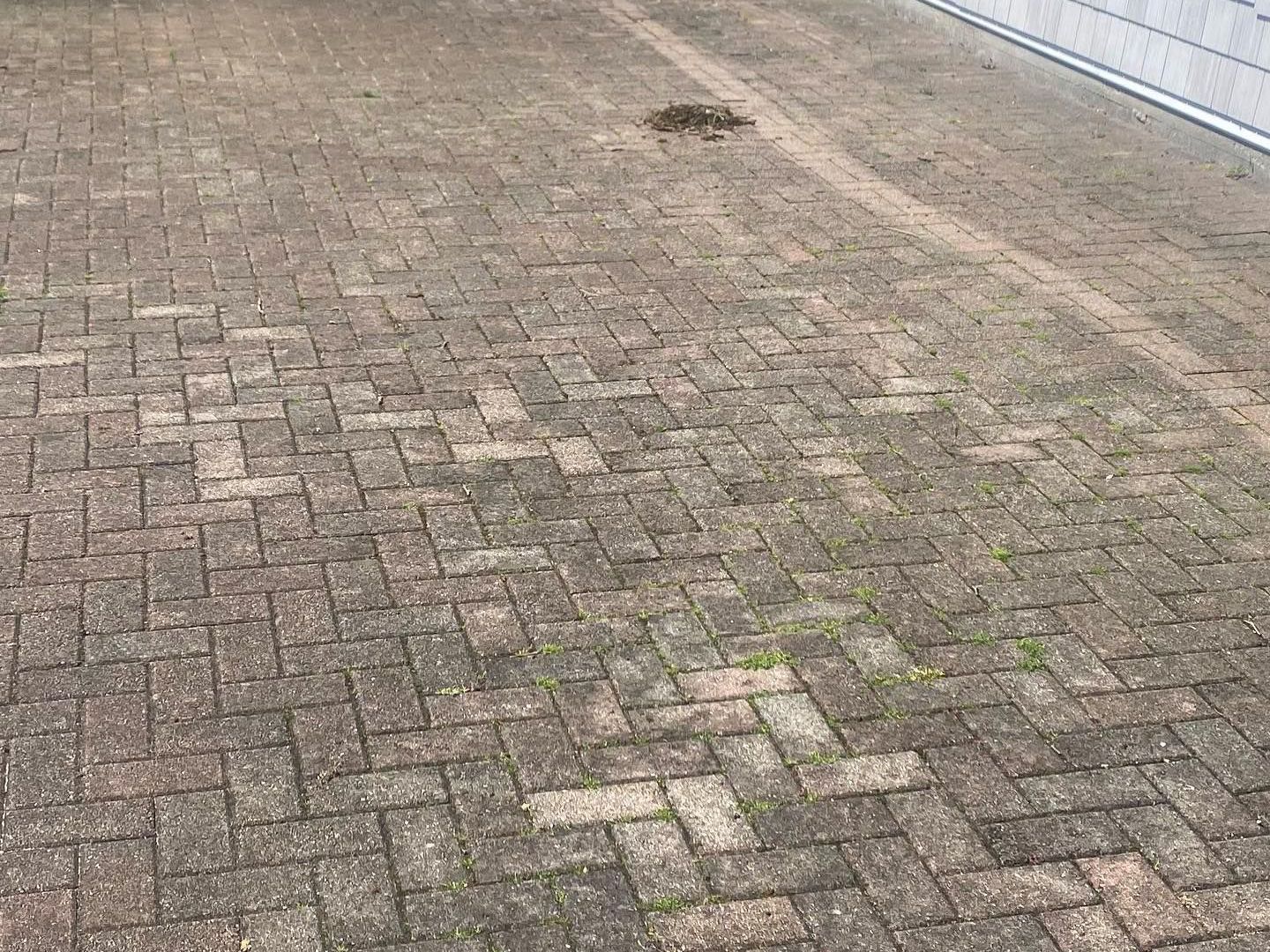Dirty Patio in need of pressure washing in Suffolk County NY 