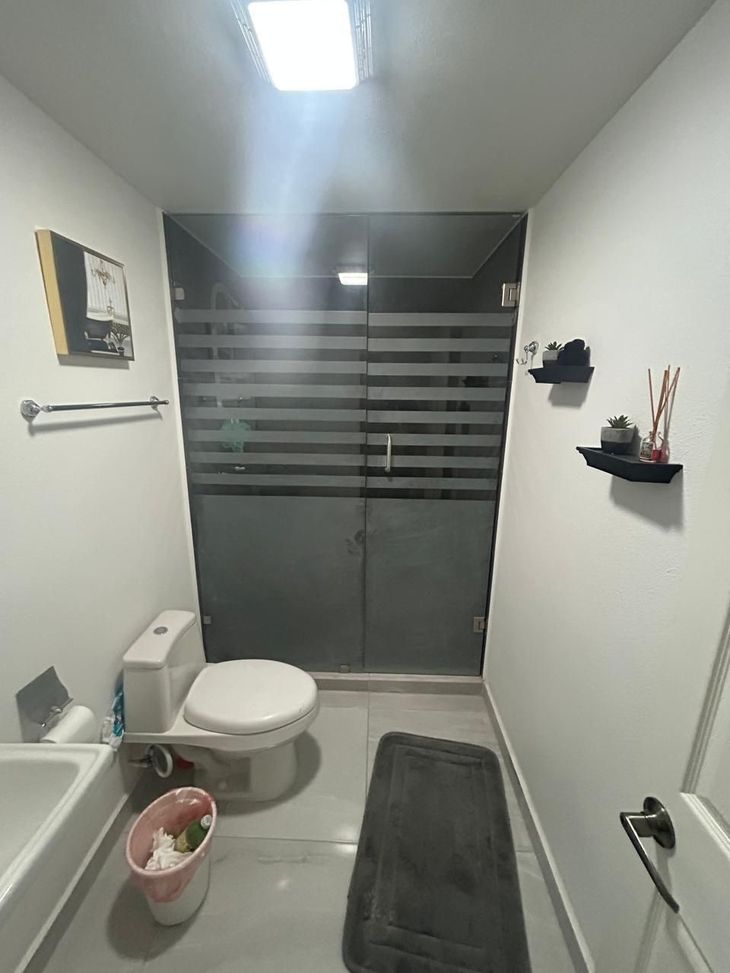 Puertas de baño con vidrio templado